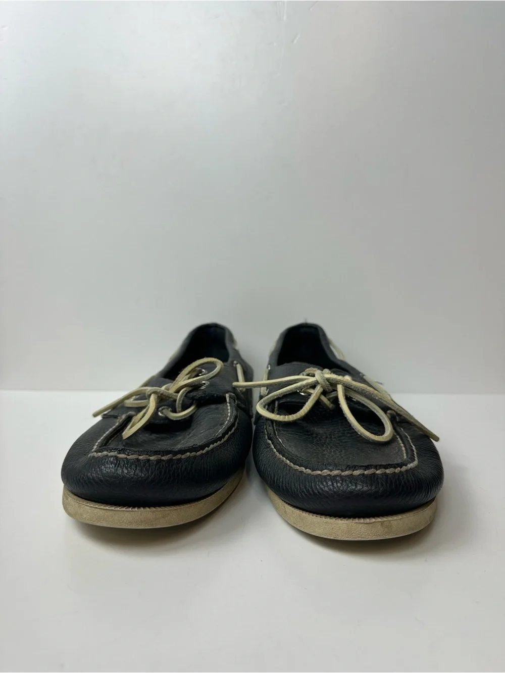 Sperry Men's Navy Blue Leather Boat Shoes with Cream Laces